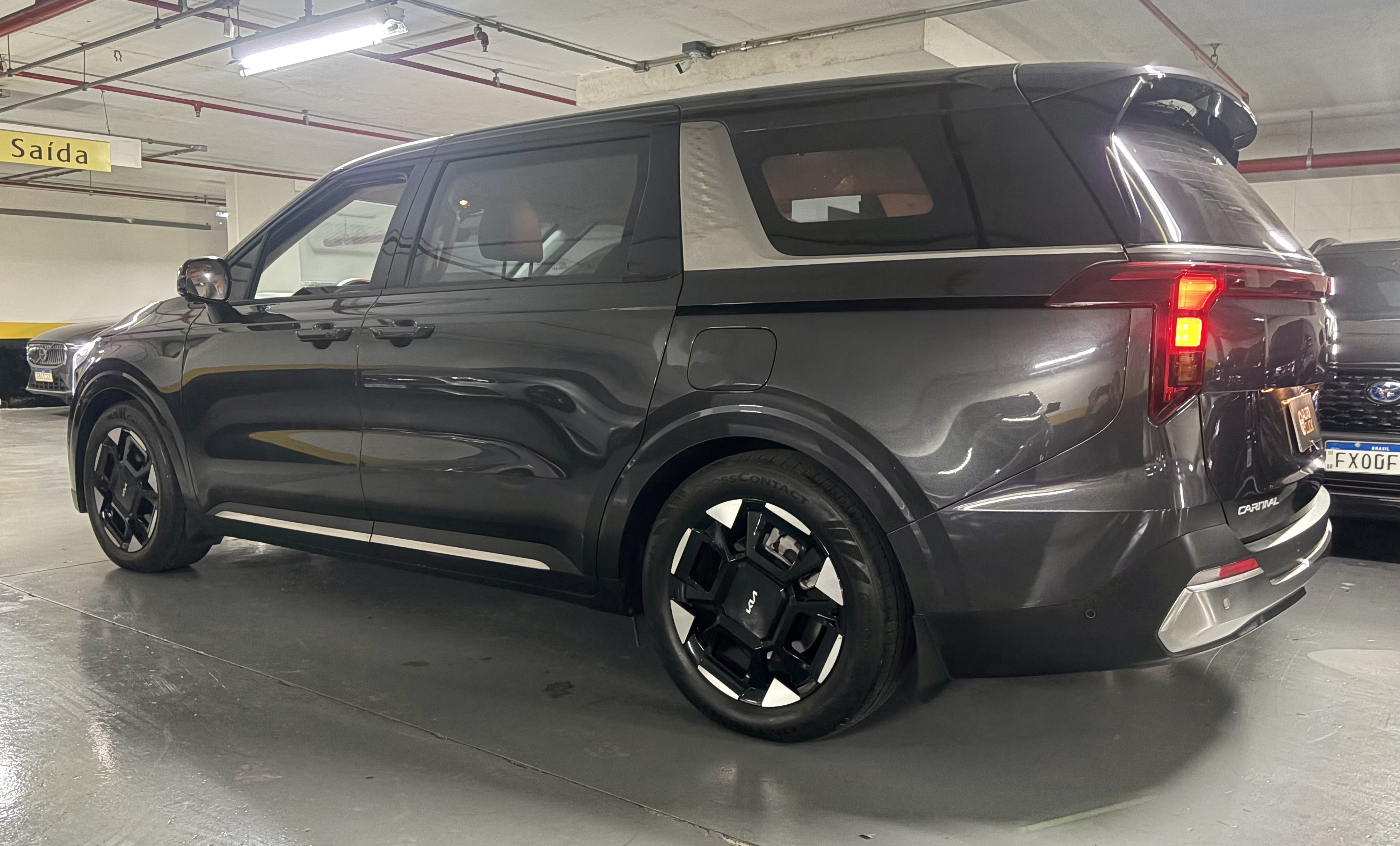 Kia Carnival 3.5 V6 — foto 4