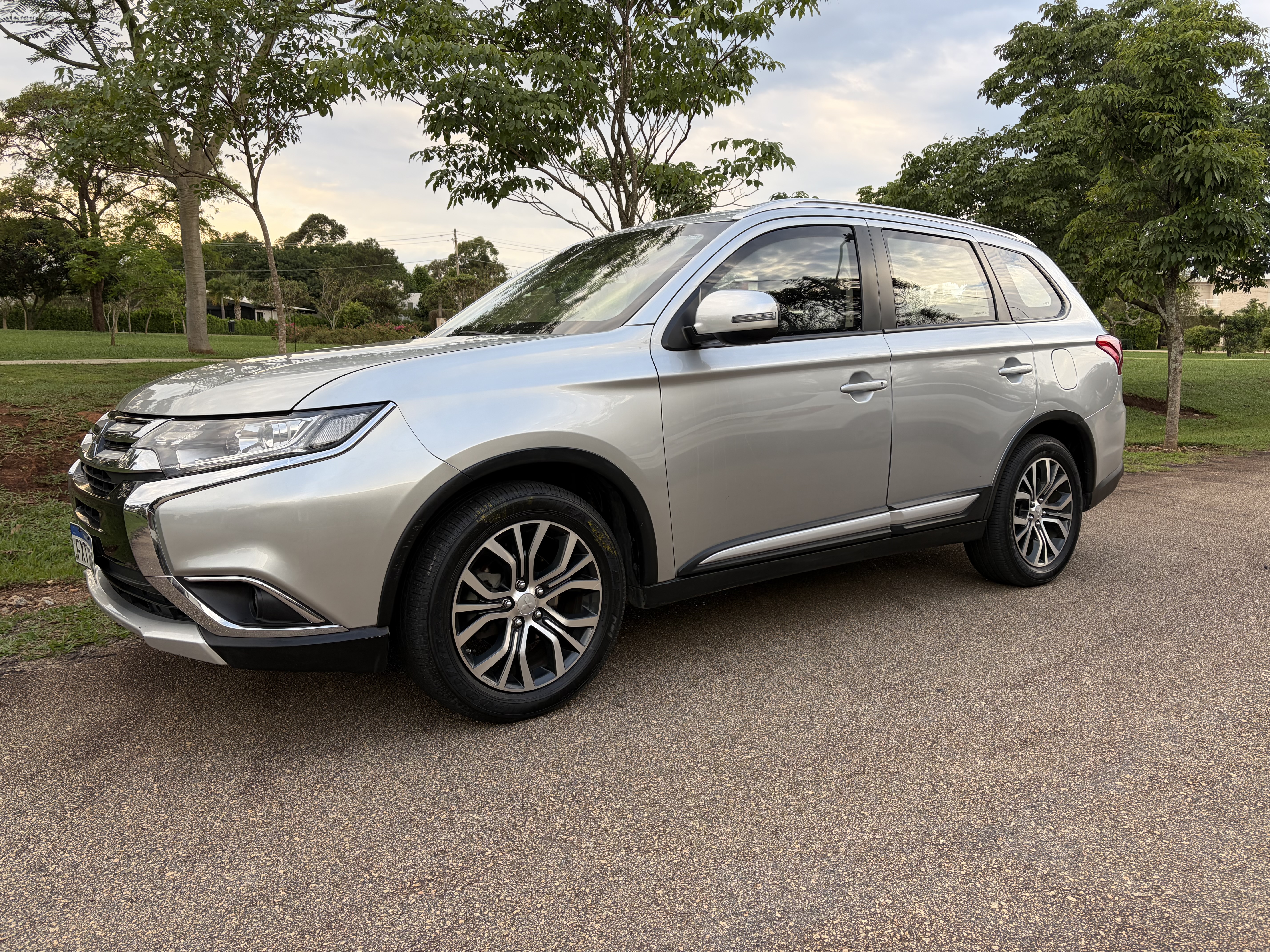 Mitsubishi Outlander 2.0 2.0 2018