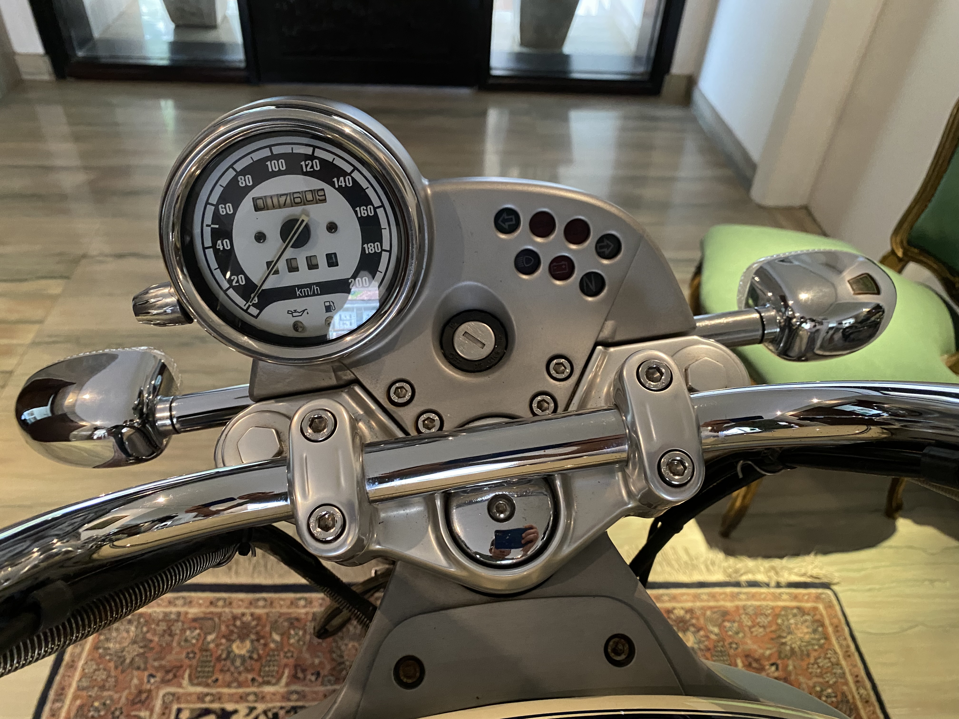 MOTO BMW R1200C JAMES BOND — foto 3