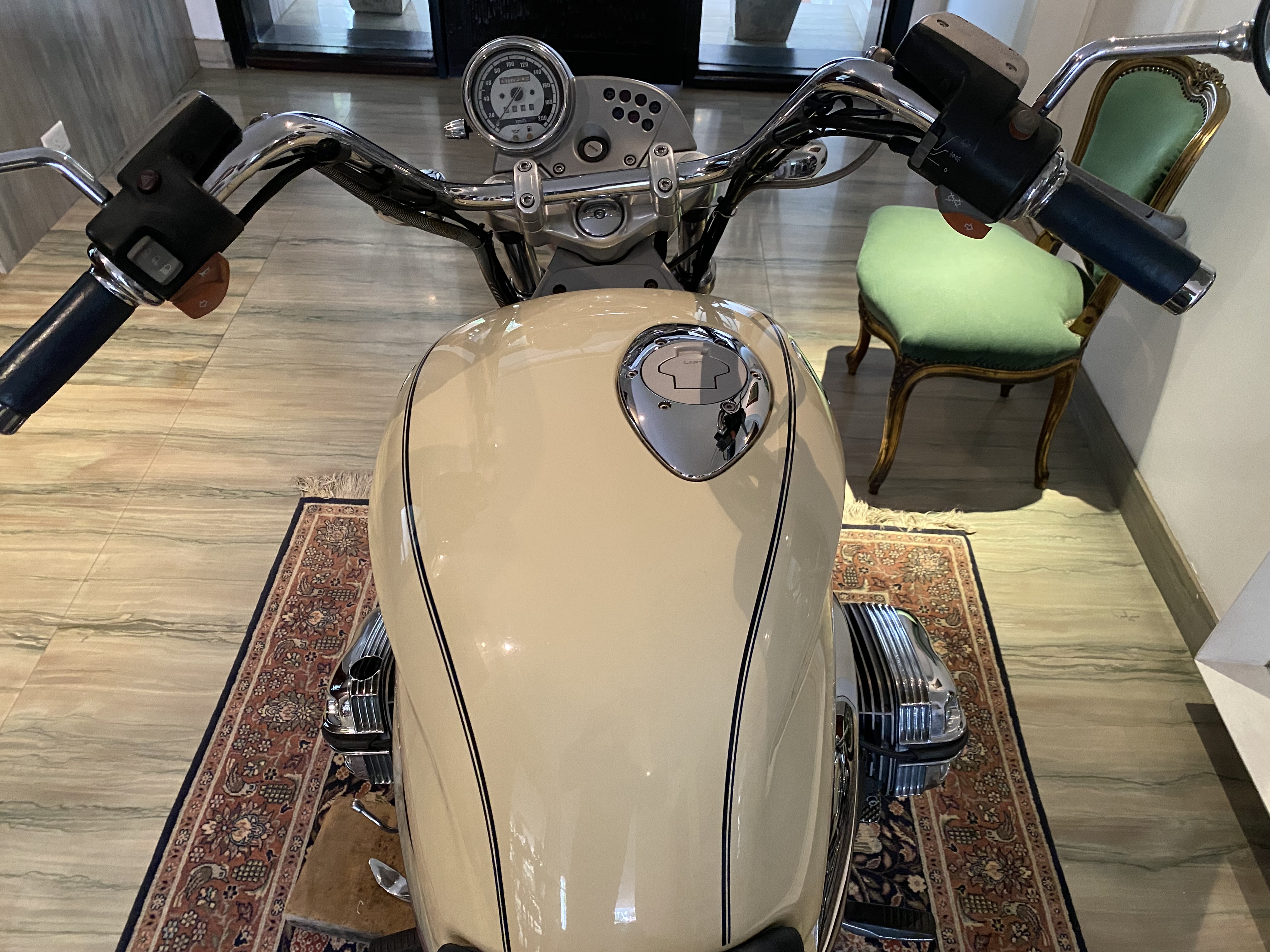MOTO BMW R1200C JAMES BOND — foto 4