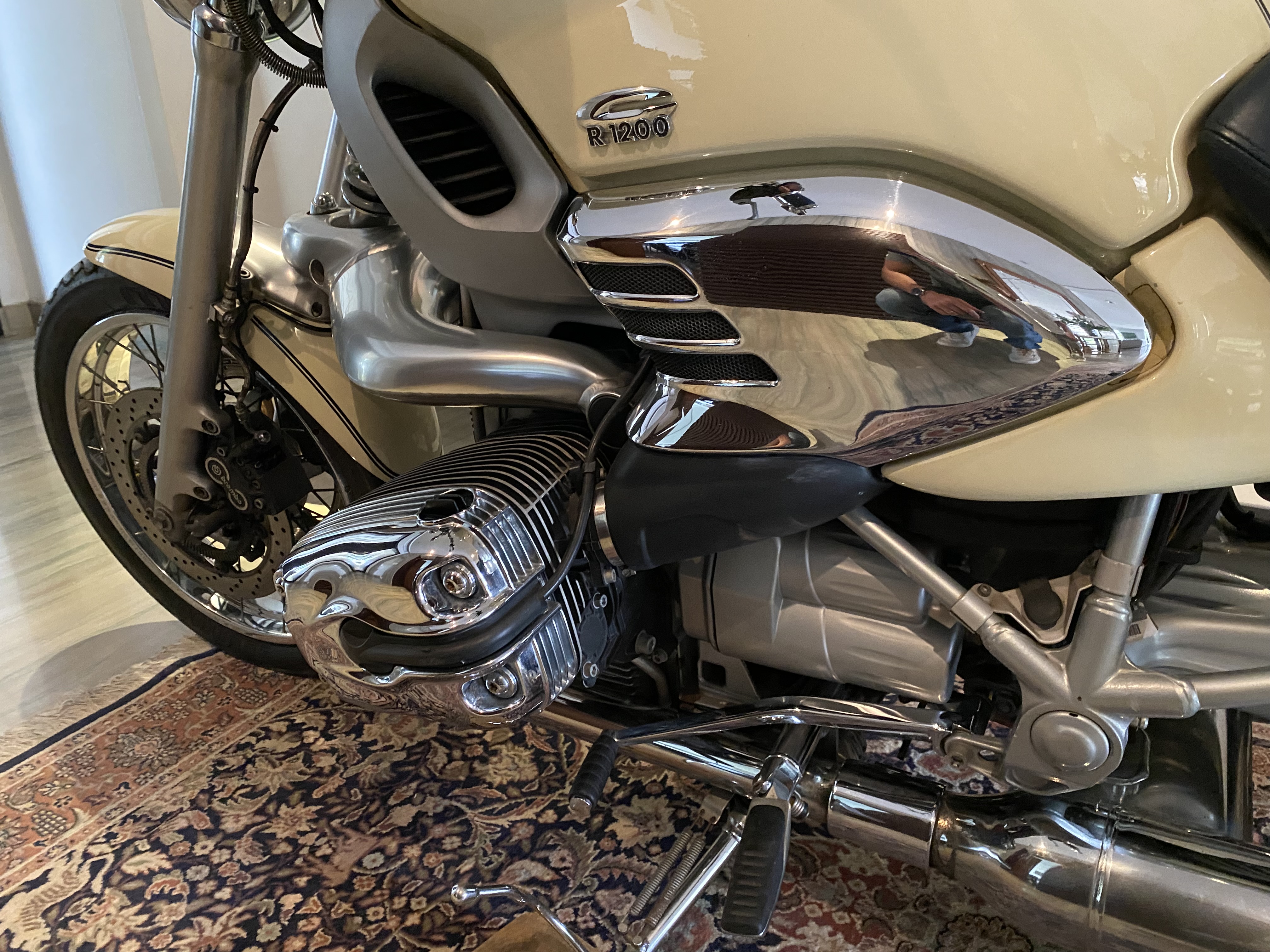 MOTO BMW R1200C JAMES BOND — foto 5