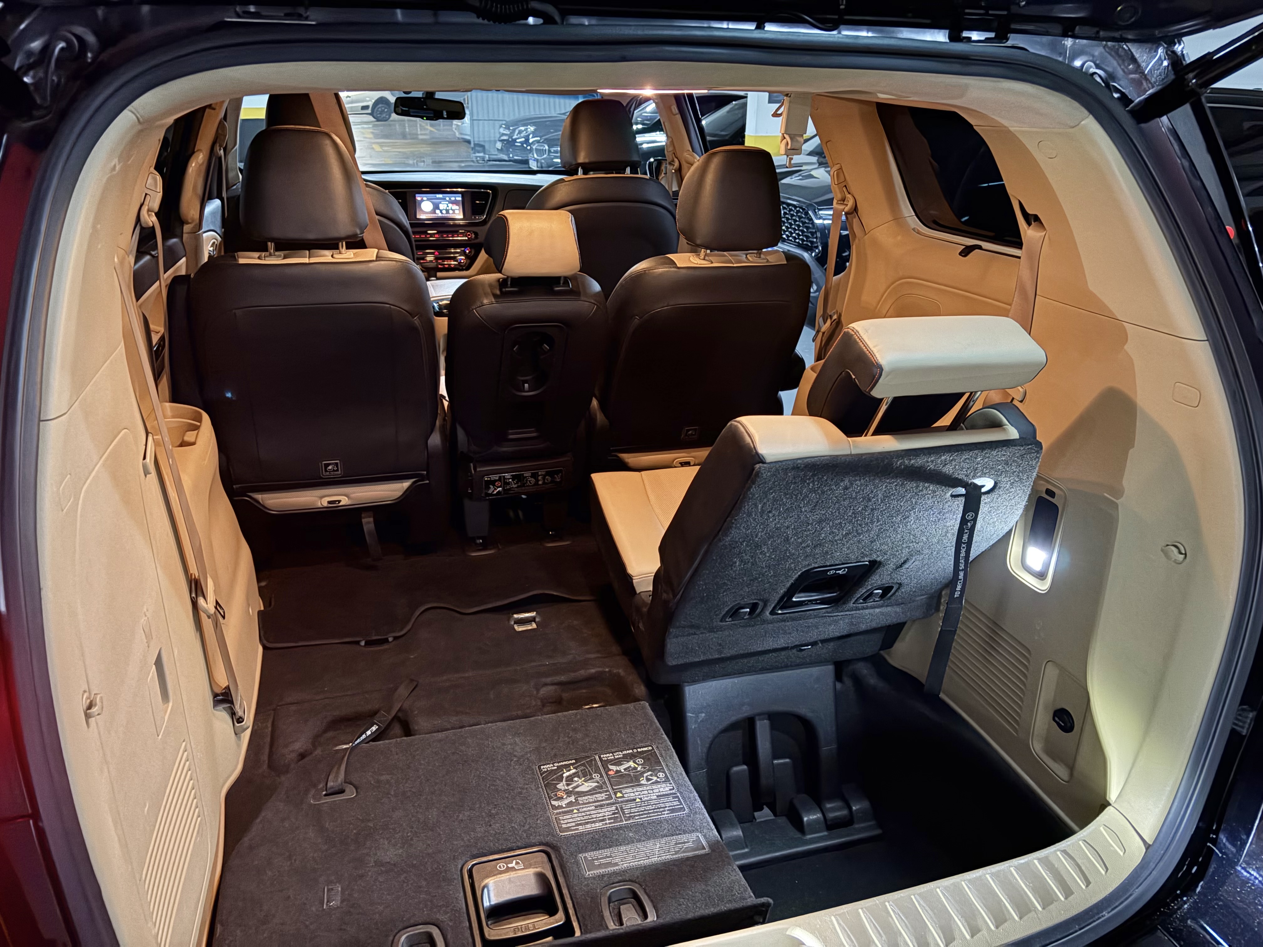 Kia Carnival 3.3 V6 — foto 7